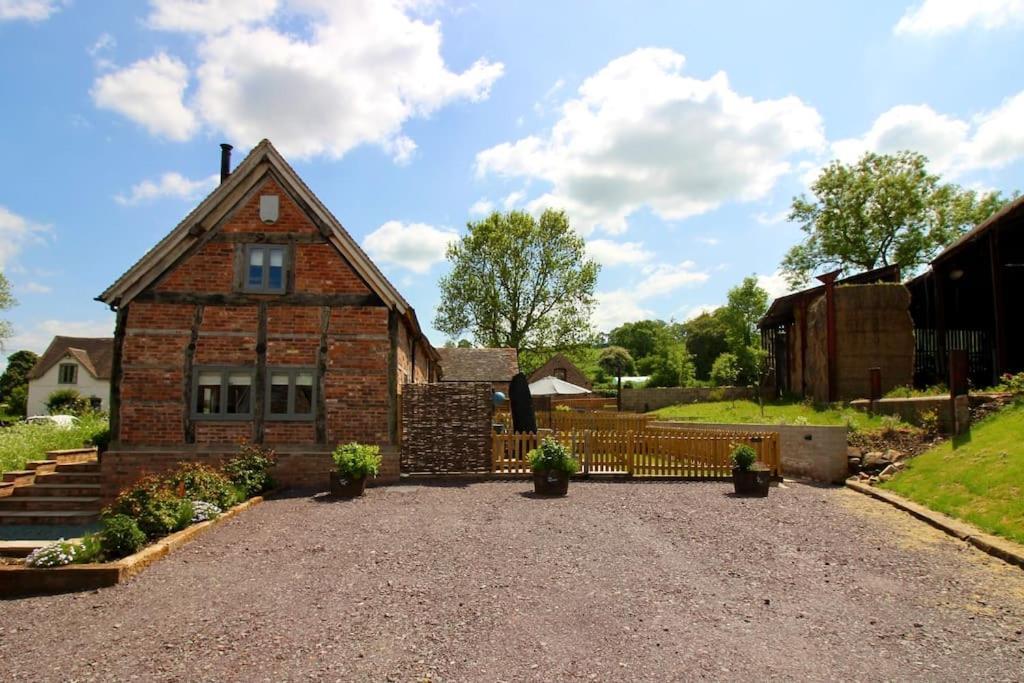 Apartmán The Cart House - Beautiful Contemporary Barn - Hot Tub Bridgnorth Exteriér fotografie