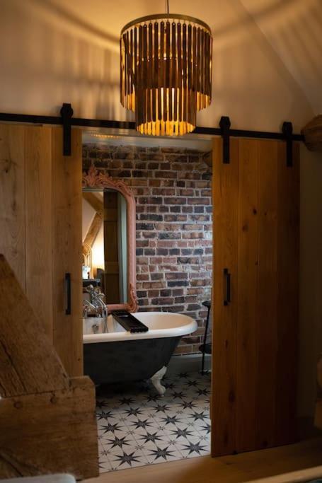 Apartmán The Cart House - Beautiful Contemporary Barn - Hot Tub Bridgnorth Exteriér fotografie